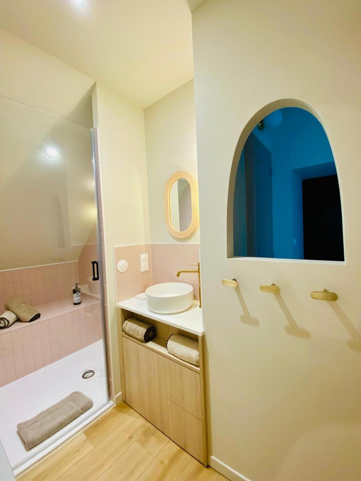 Le Domaine De Soani - Piscine Interieure, Jacuzzis & Sauna Adult Only Saint-Évarzec Dış mekan fotoğraf
