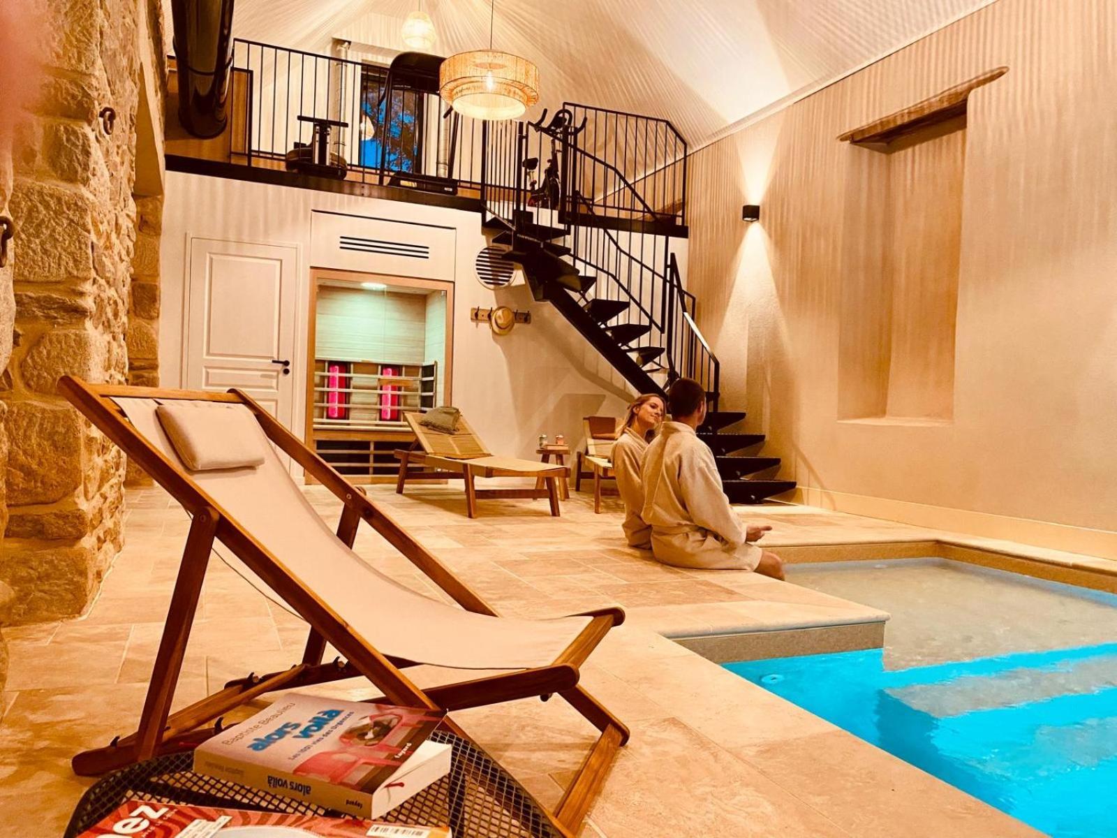Le Domaine De Soani - Piscine Interieure, Jacuzzis & Sauna Adult Only Saint-Évarzec Dış mekan fotoğraf